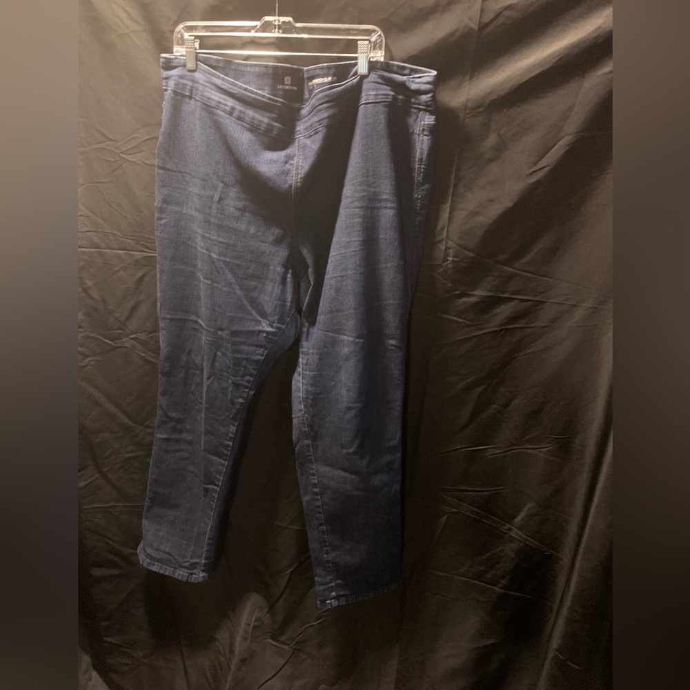 Liz Claiborne plus size jeans size 3x. $13